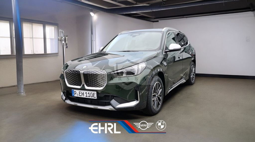 BMW iX1 2023