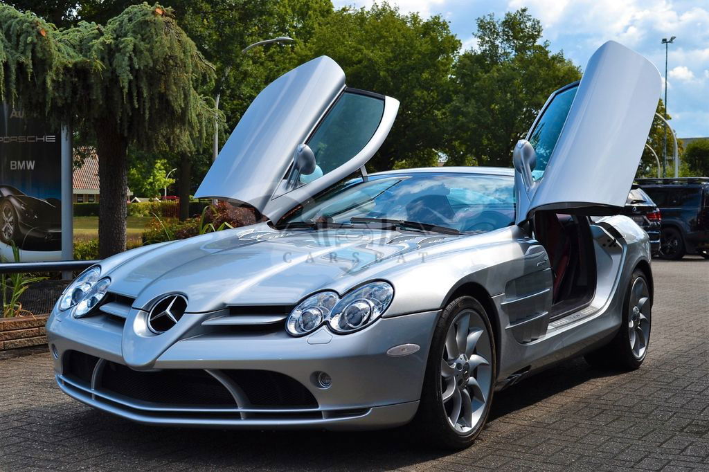 Mercedes-Benz SLR 2005