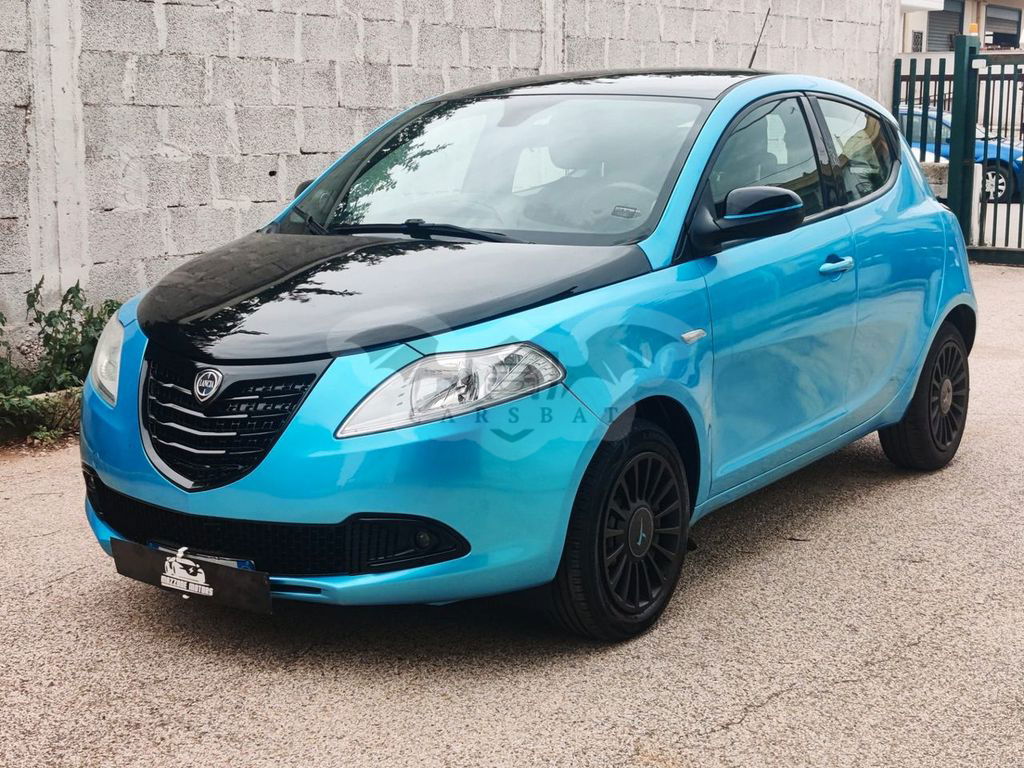Lancia Ypsilon 2014