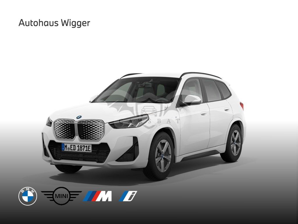 BMW iX1 2023