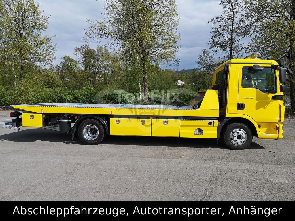 MAN M2000 2024