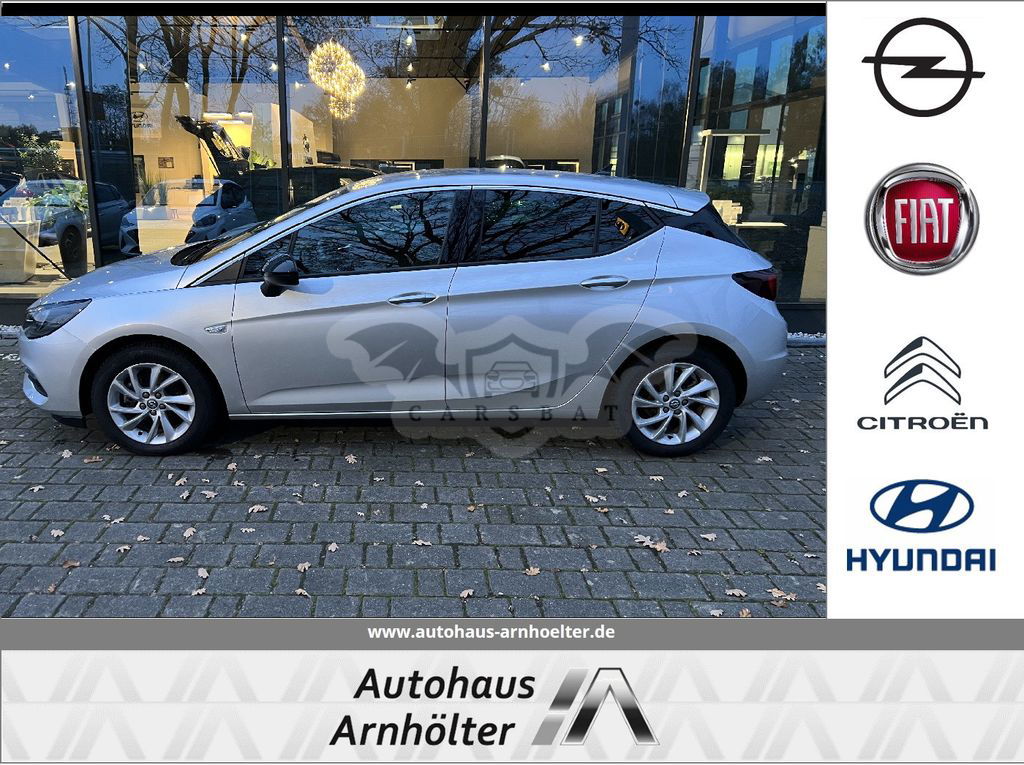 Opel Astra 2021