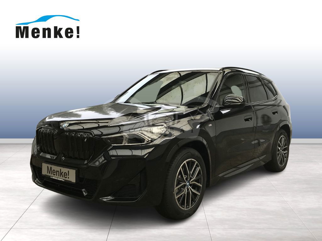 BMW iX1 2023