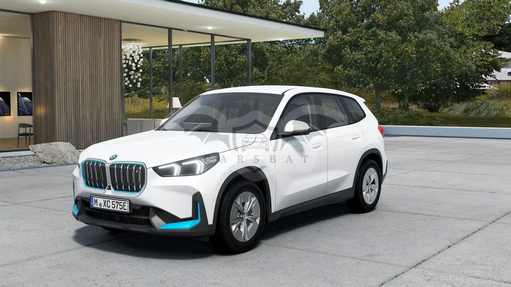 BMW iX1 2024