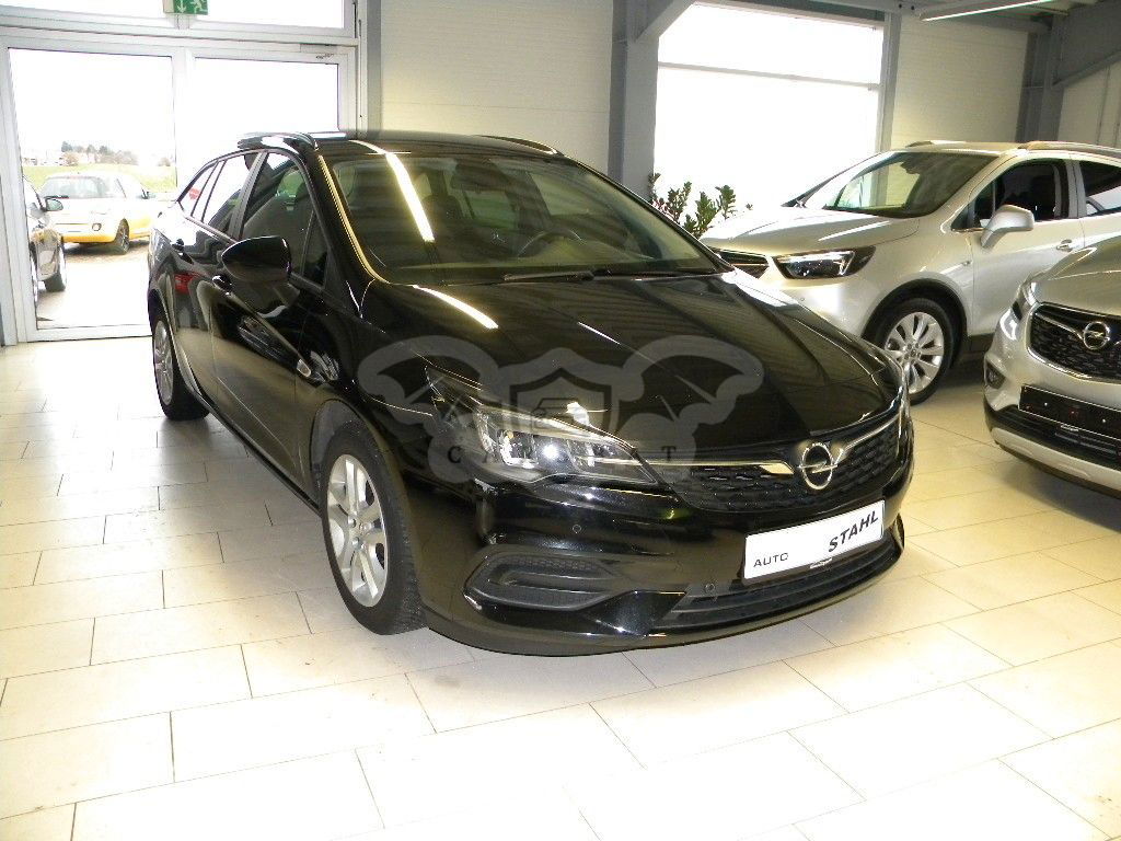 Opel Astra 2022