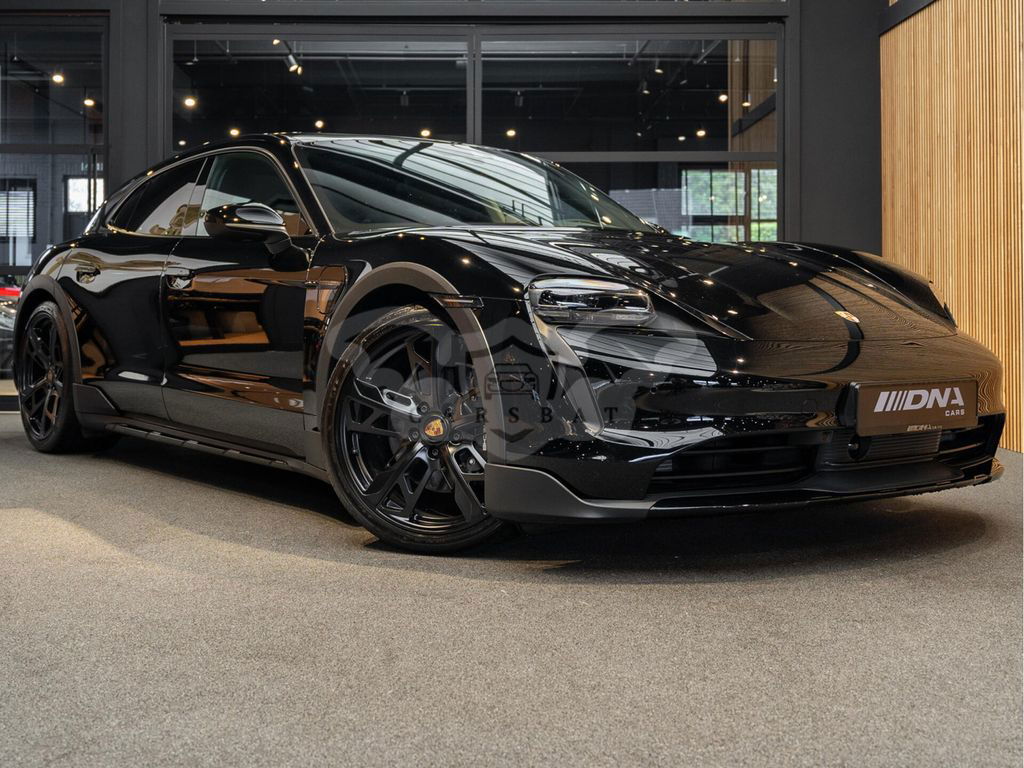 Porsche Taycan 2023