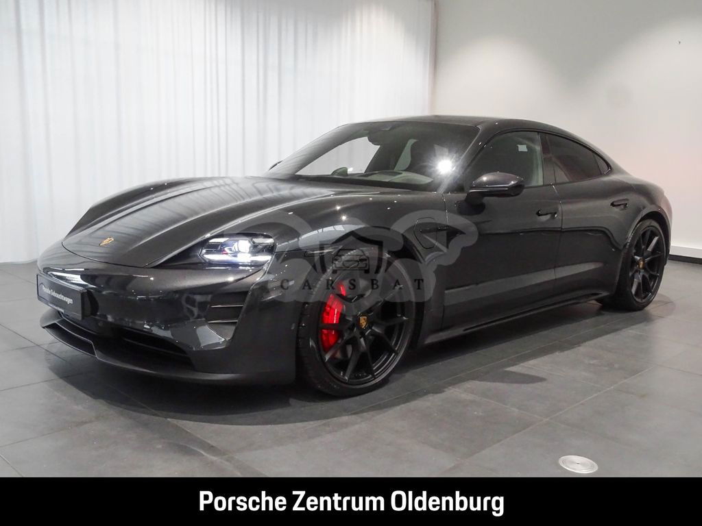 Porsche Taycan 2023