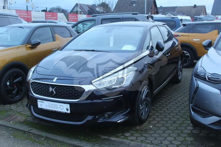 DS DS5 2015