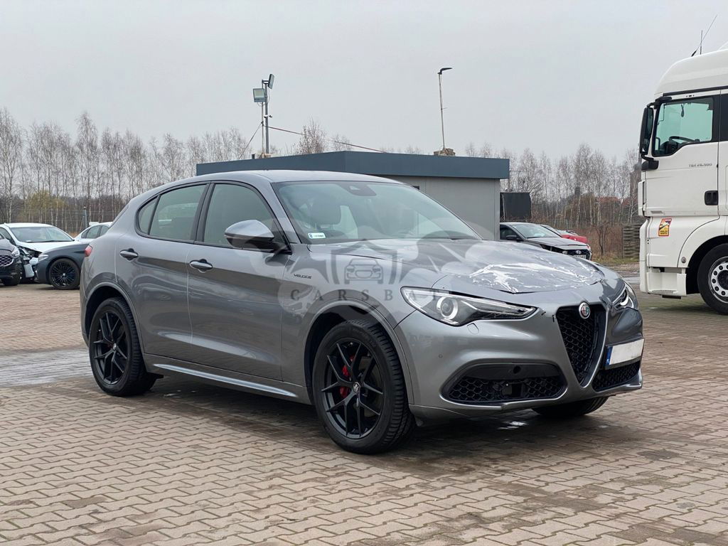 Alfa Romeo Stelvio 2021