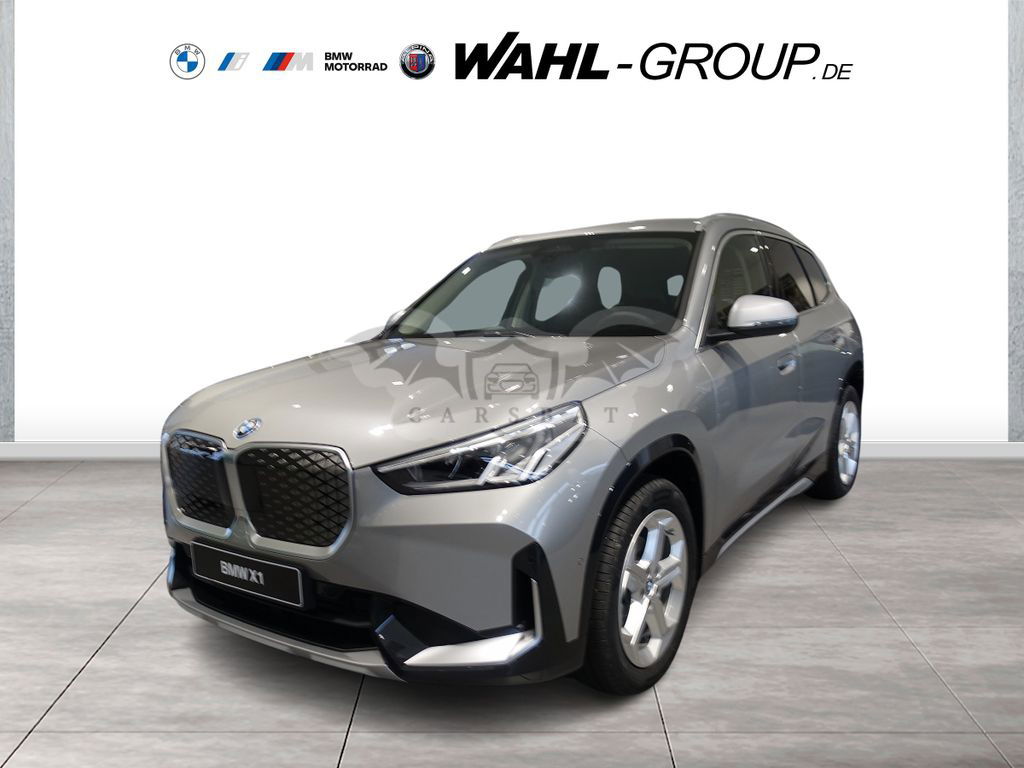 BMW iX1 2023