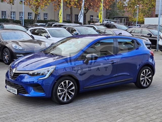 Renault Clio 2023