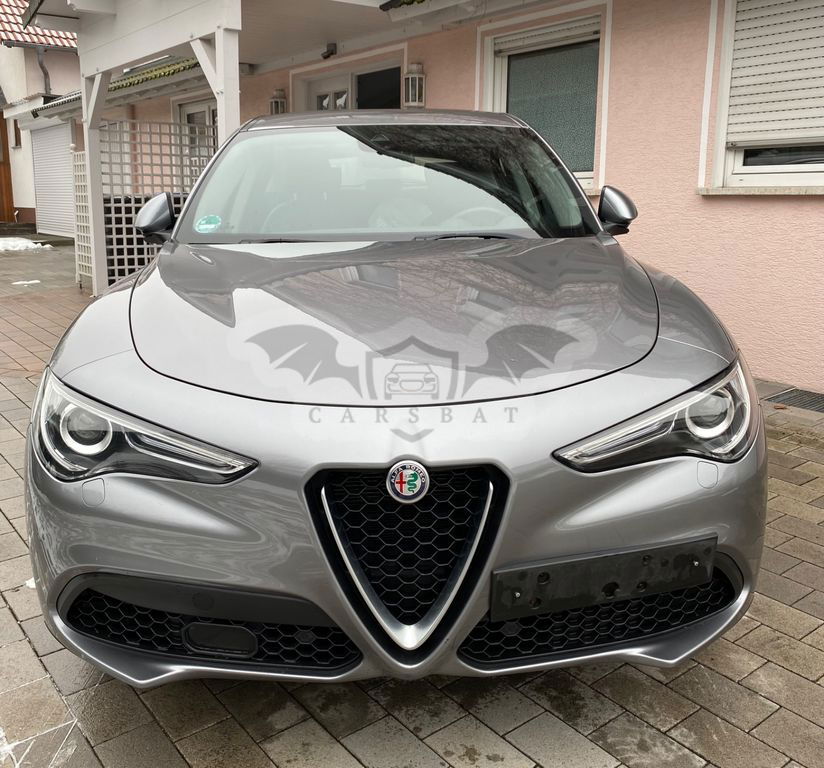 Alfa Romeo Stelvio 2021