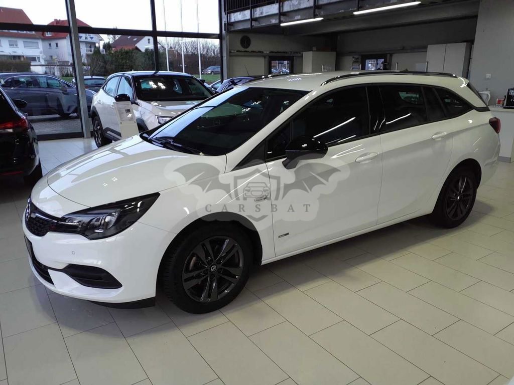 Opel Astra 2022