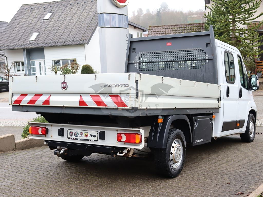 Fiat 130 2019
