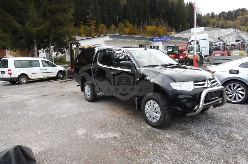 Mitsubishi L200 2015