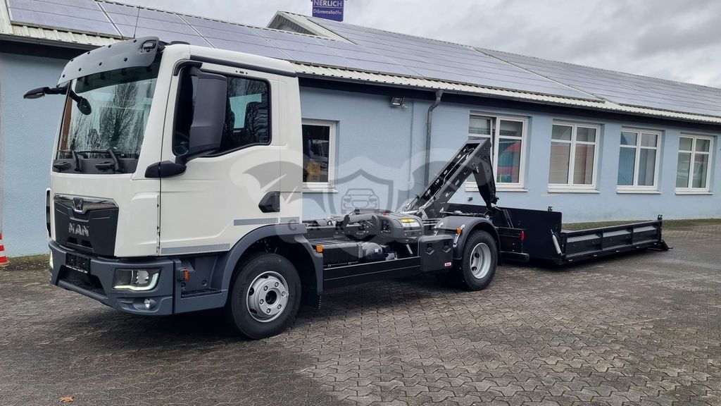 MAN M2000 2024