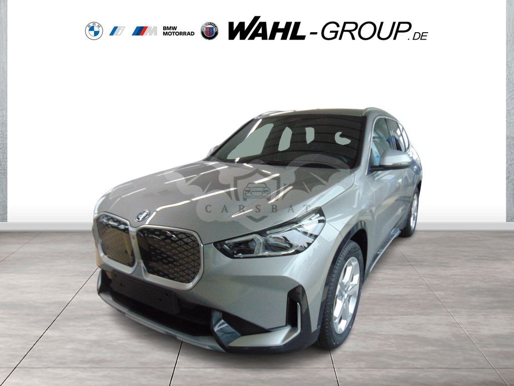 BMW iX1 2024