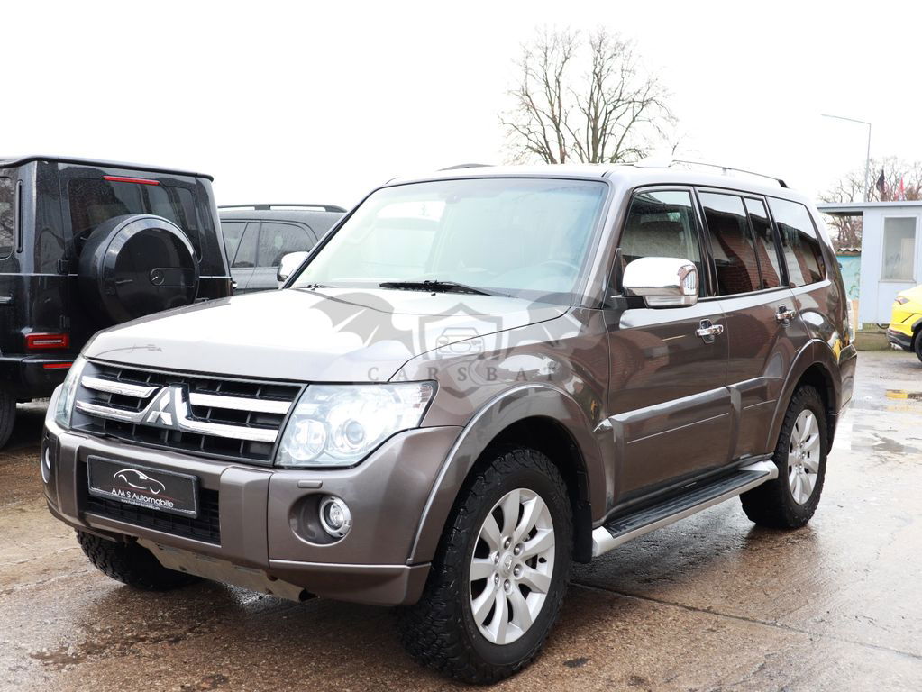 Mitsubishi Pajero 2009