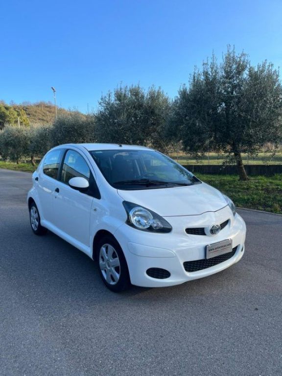 Toyota Aygo X 2011