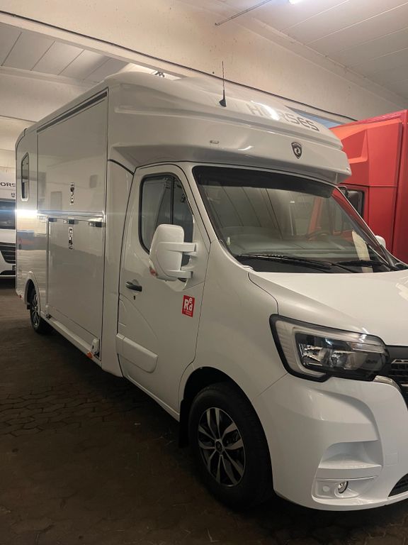 Renault Master 2024