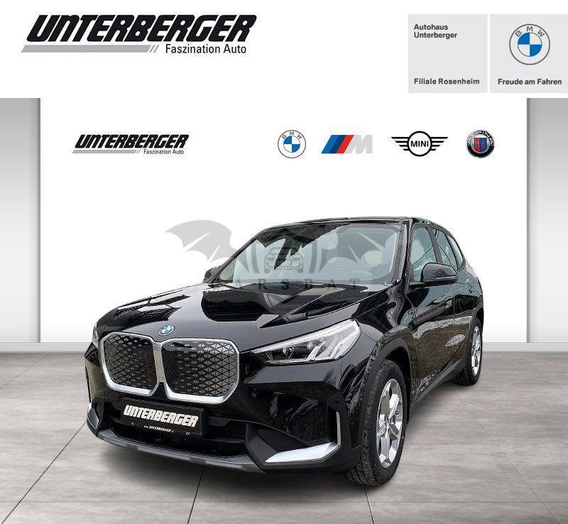 BMW iX1 2024