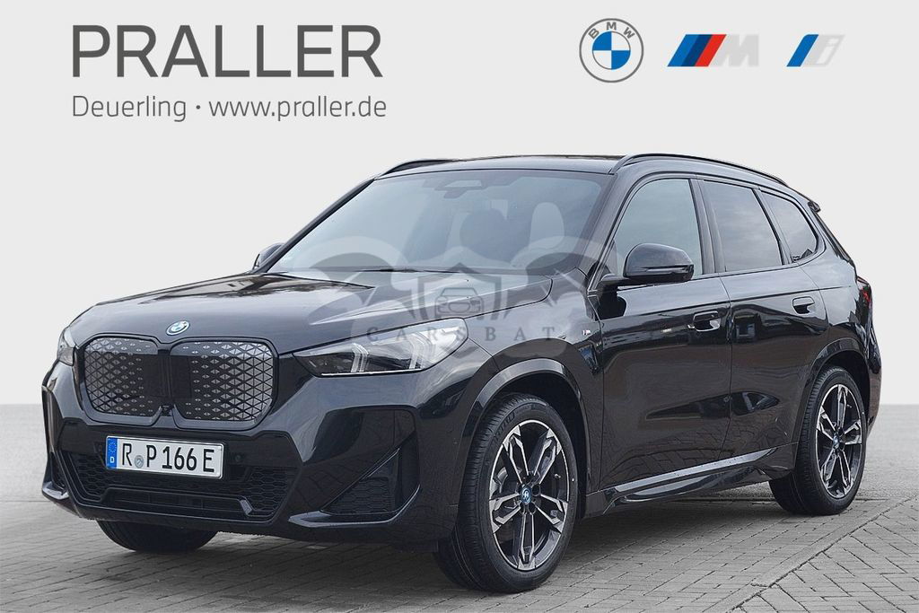 BMW iX1 2023