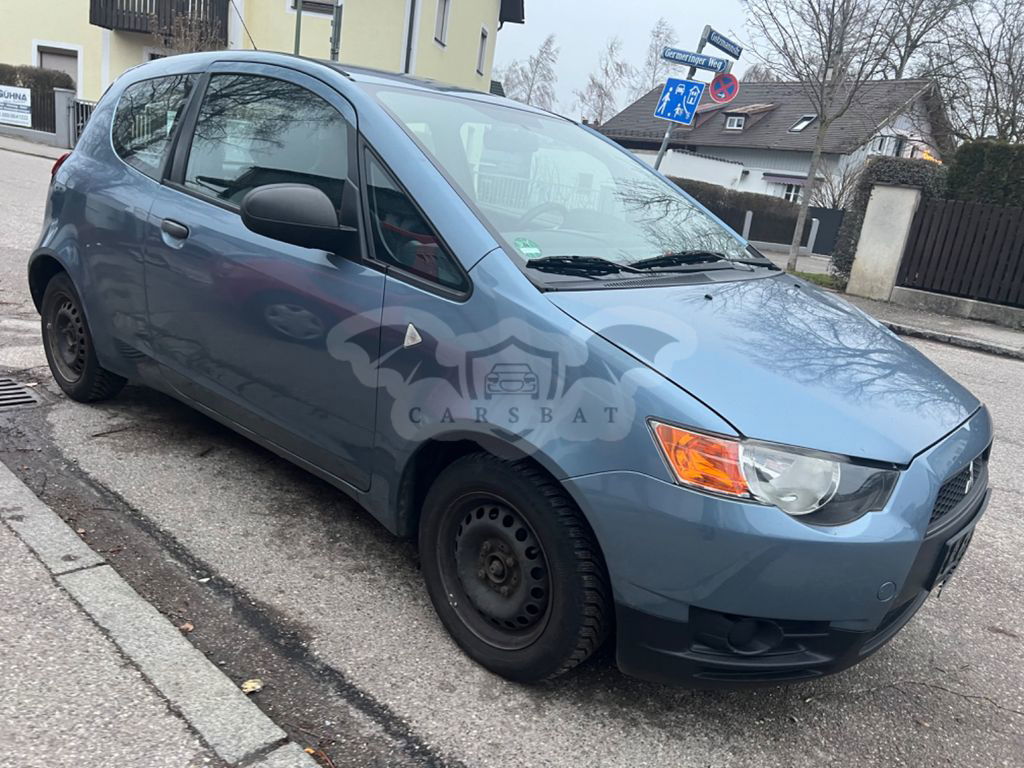 Mitsubishi Colt 2009