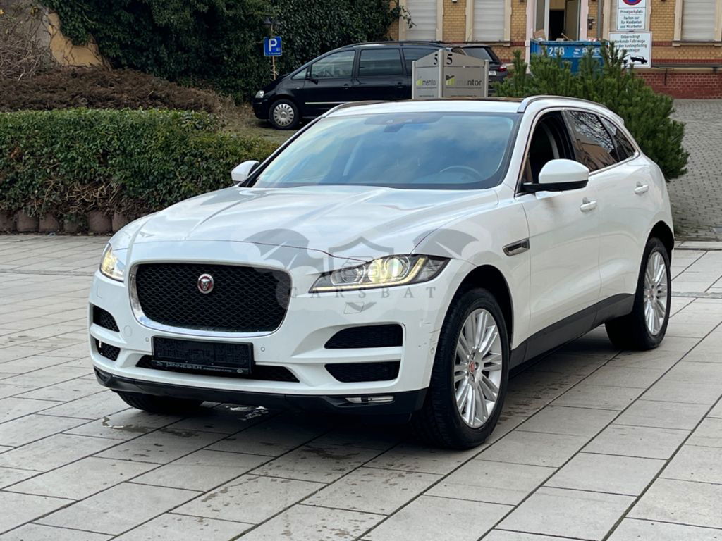 Jaguar F-Pace 2017
