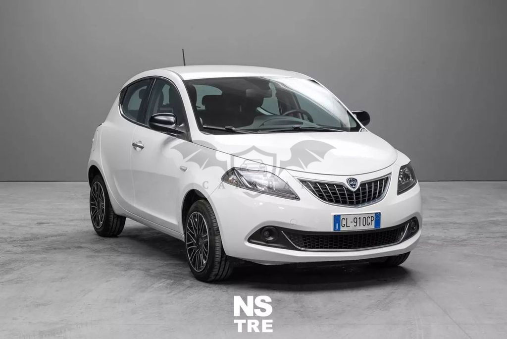 Lancia Ypsilon 2022