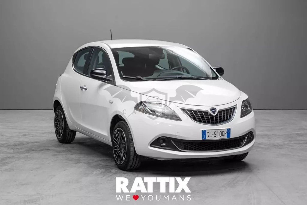 Lancia Ypsilon 2022