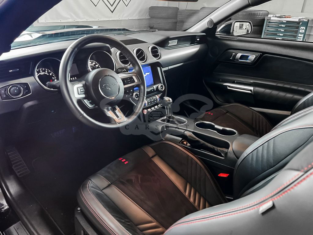 Ford Mustang 2021
