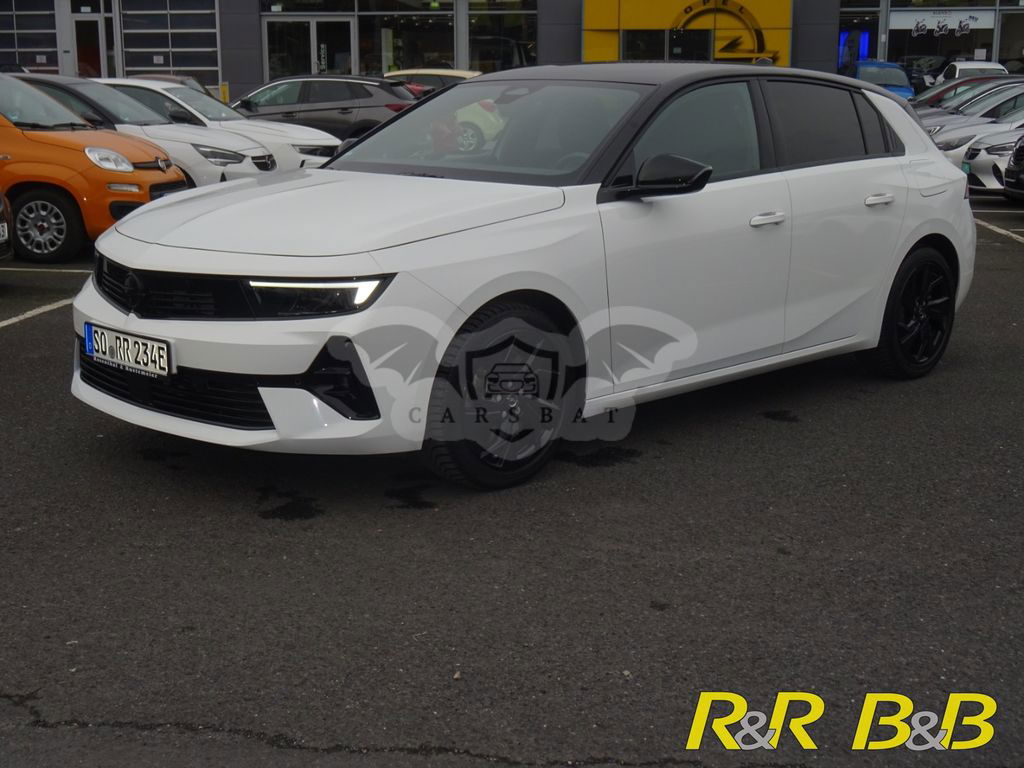 Opel Astra 2022