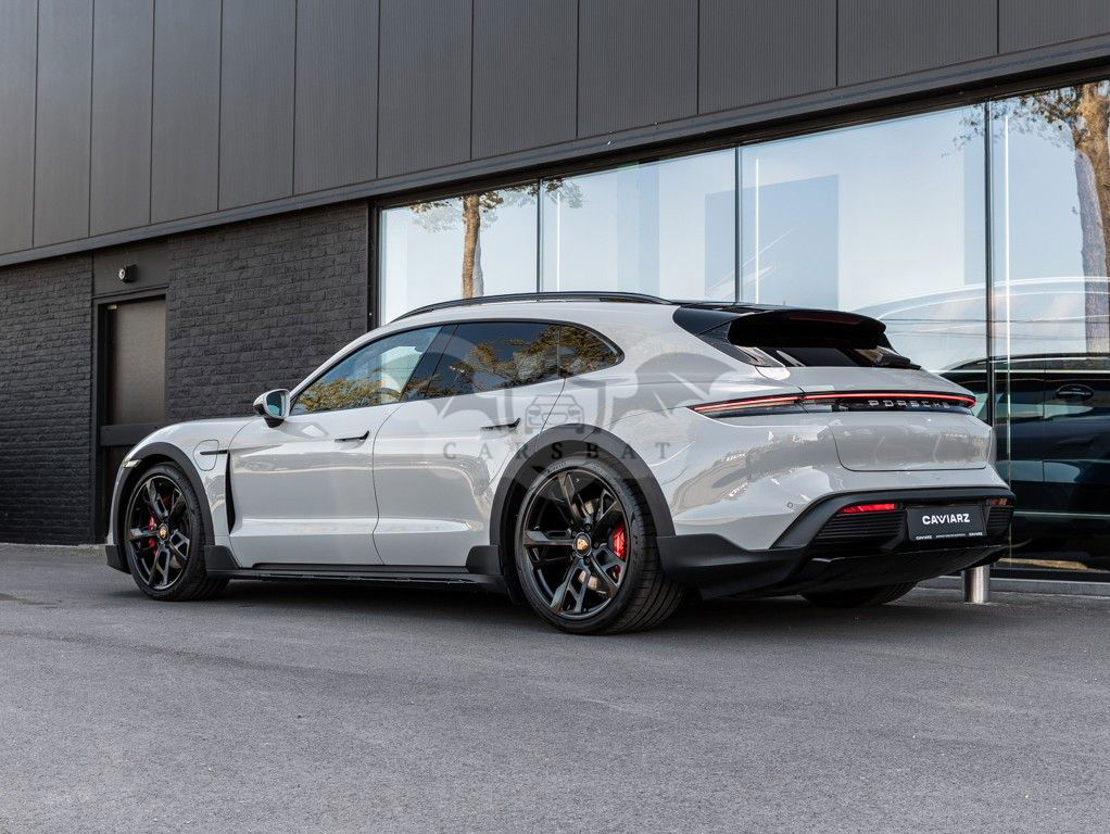Porsche Taycan 2023