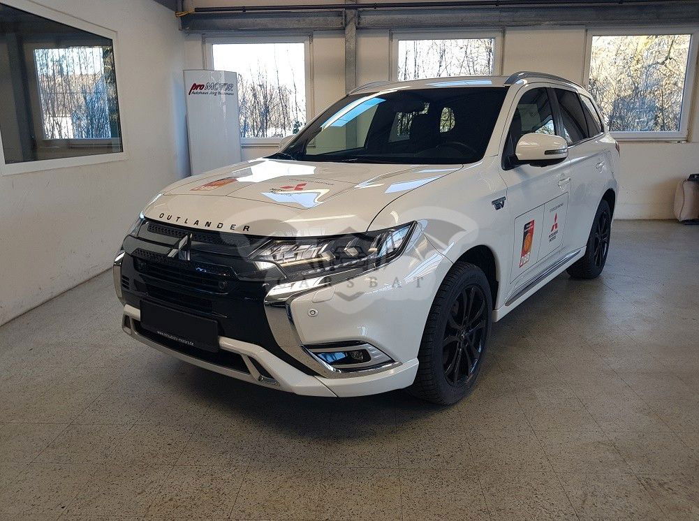 Mitsubishi Outlander 2021
