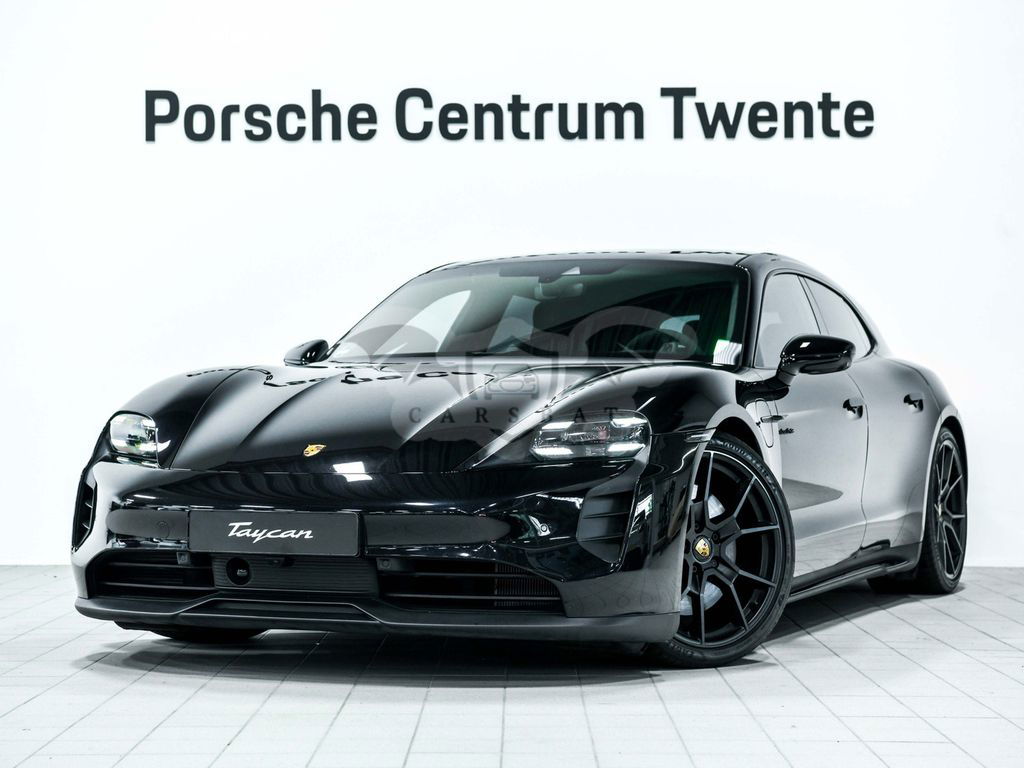 Porsche Taycan 2023