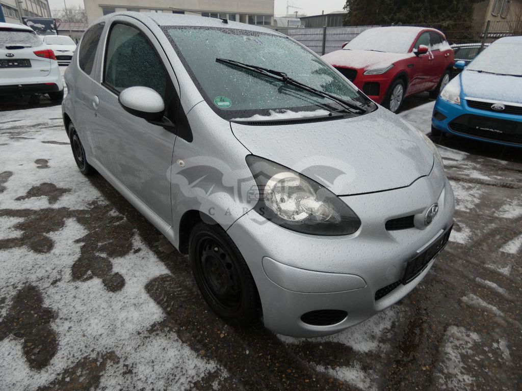 Toyota Aygo X 2011