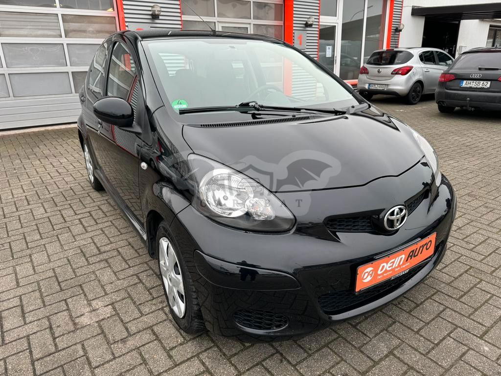 Toyota Aygo X 2011
