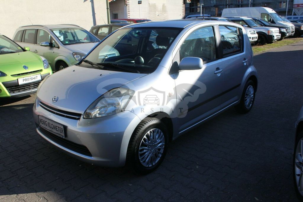 Daihatsu Sirion 2005