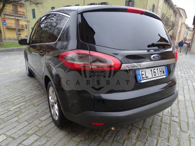 Ford S-Max 2012