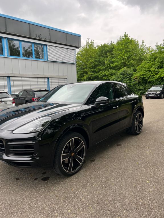 Porsche Cayenne 2022