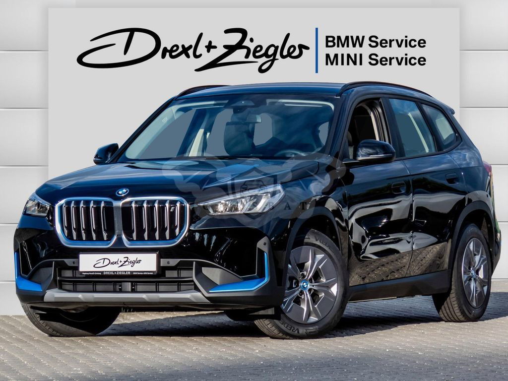 BMW iX1 2023
