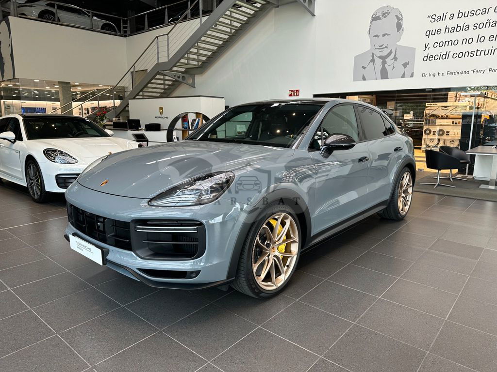 Porsche Cayenne 2022