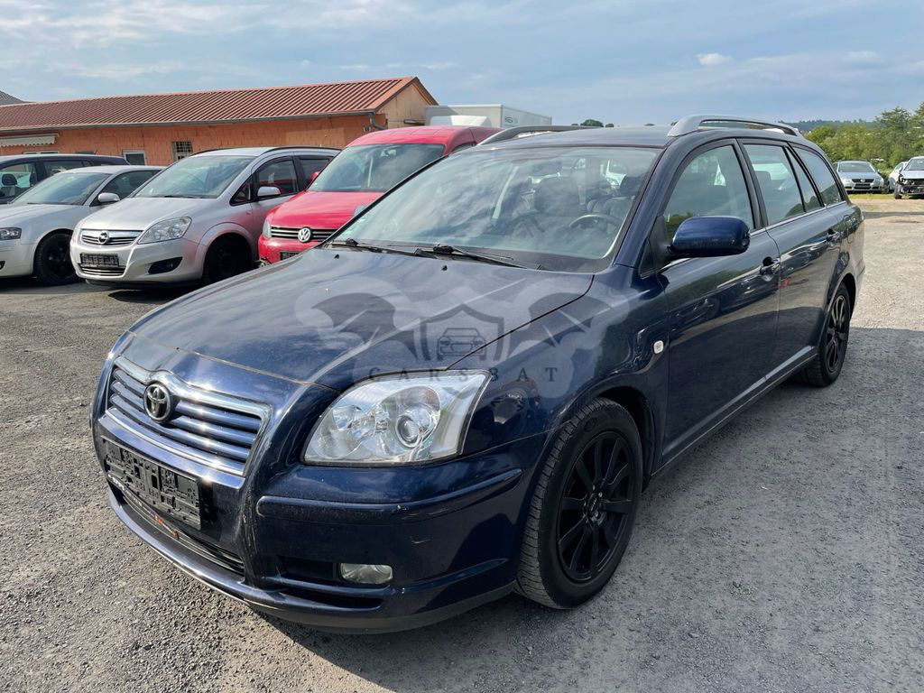 Toyota Avensis 2004
