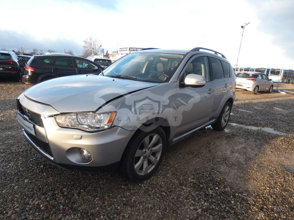 Mitsubishi Outlander 2012