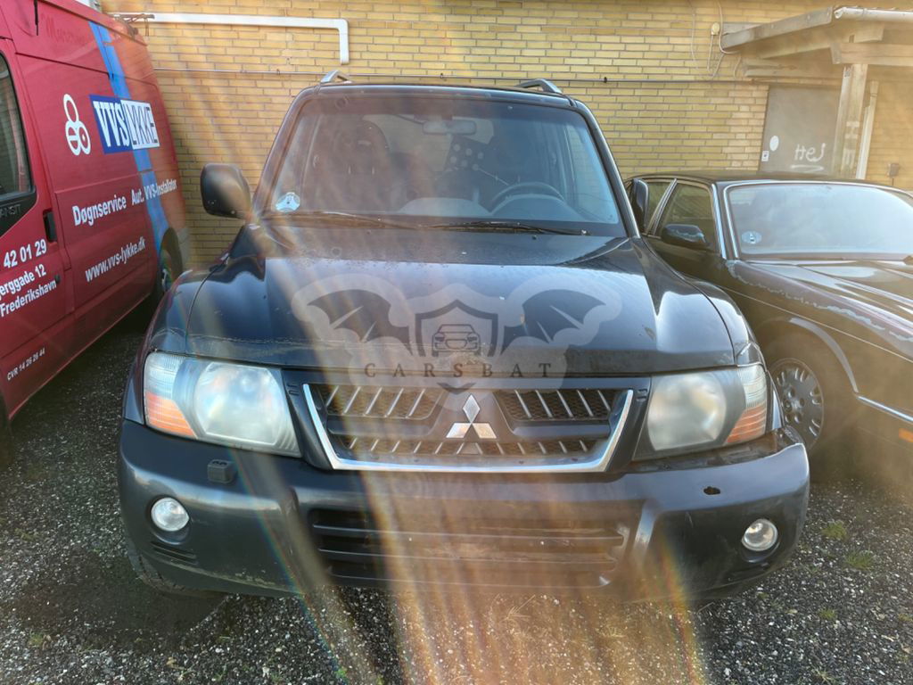 Mitsubishi Pajero 2006