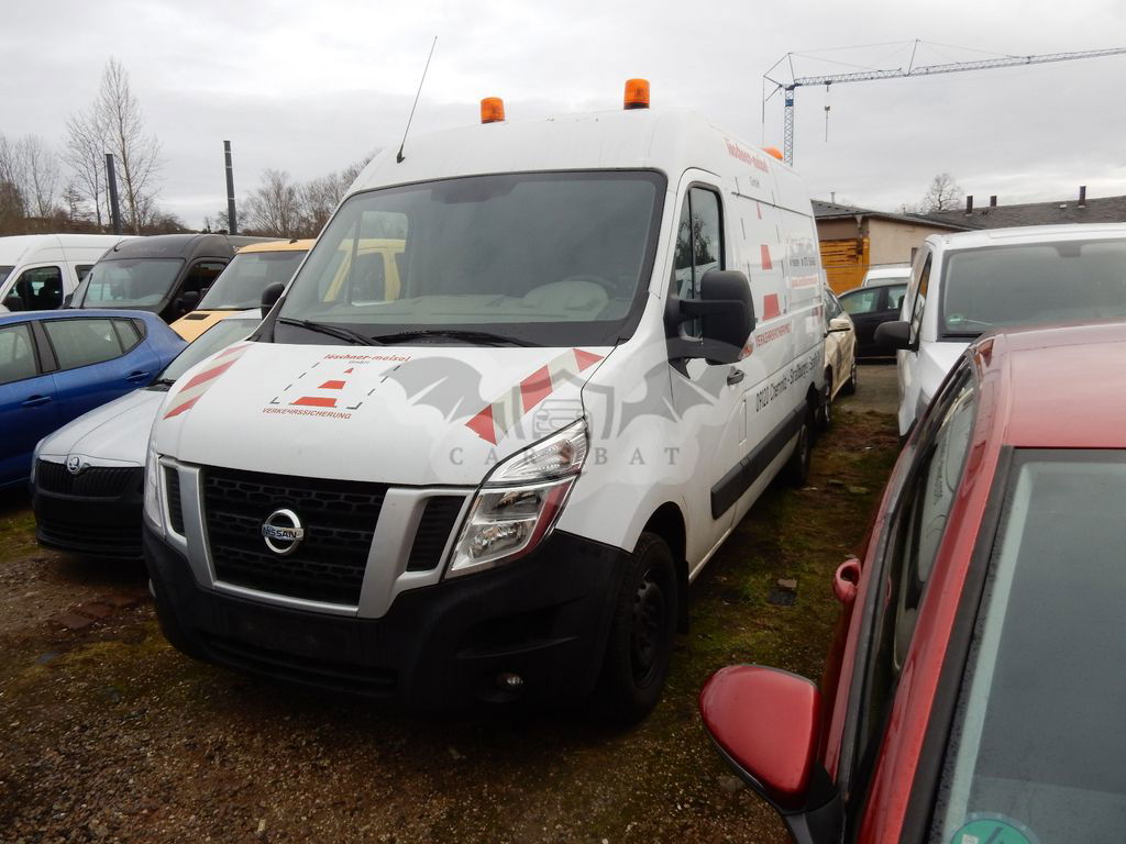 Nissan NV400 2016