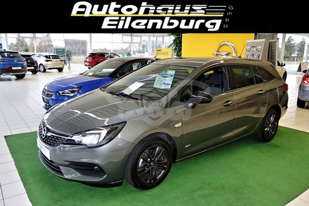 Opel Astra 2021