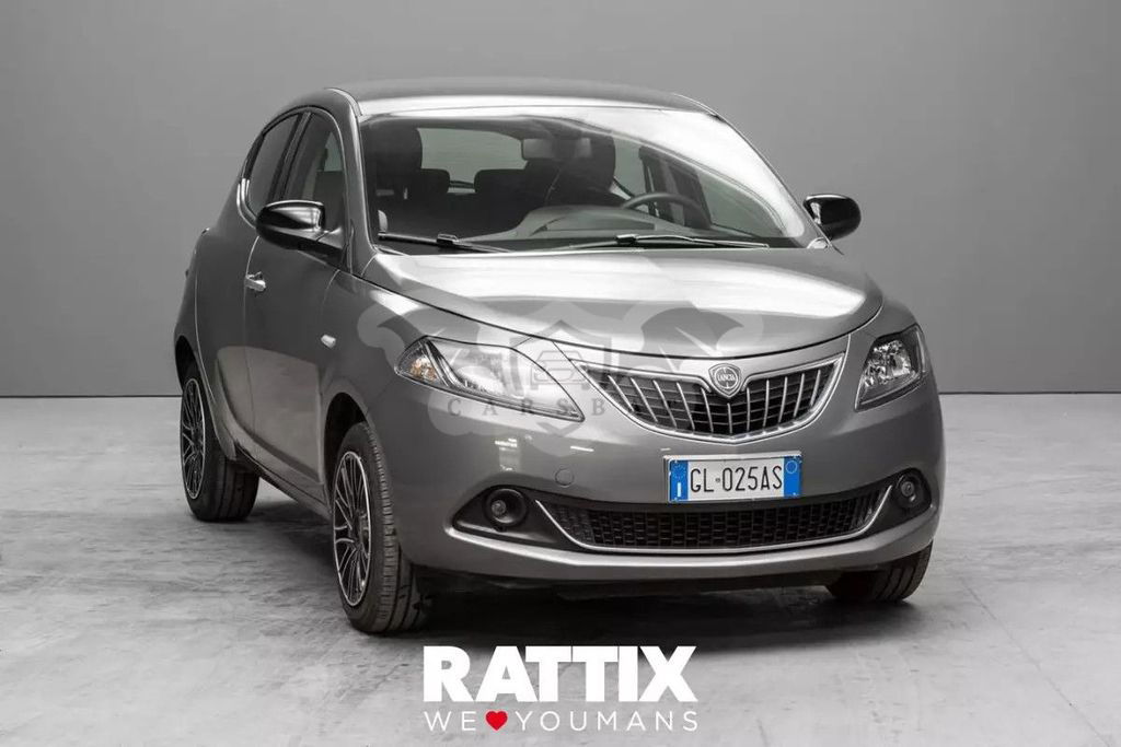 Lancia Ypsilon 2022