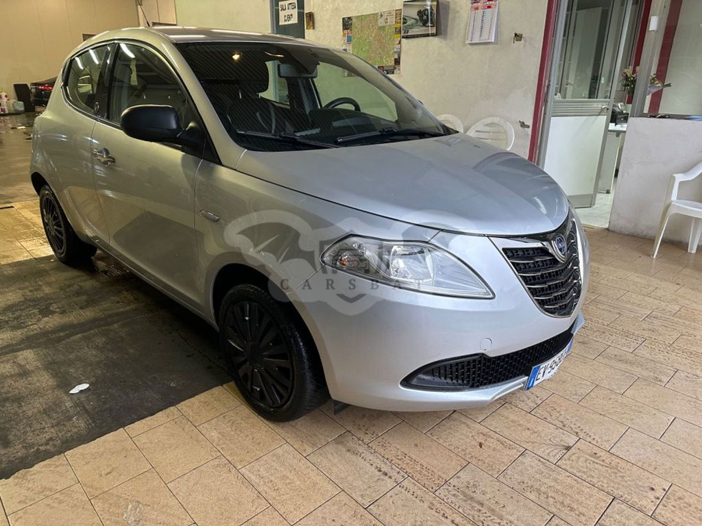 Lancia Ypsilon 2014
