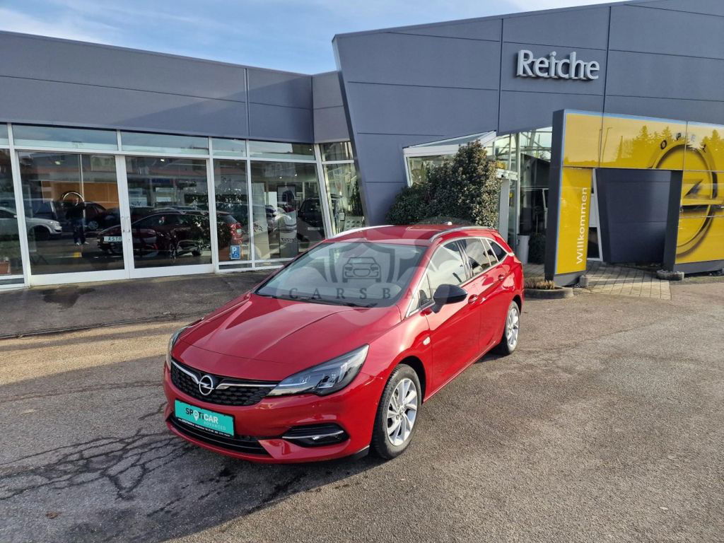 Opel Astra 2022